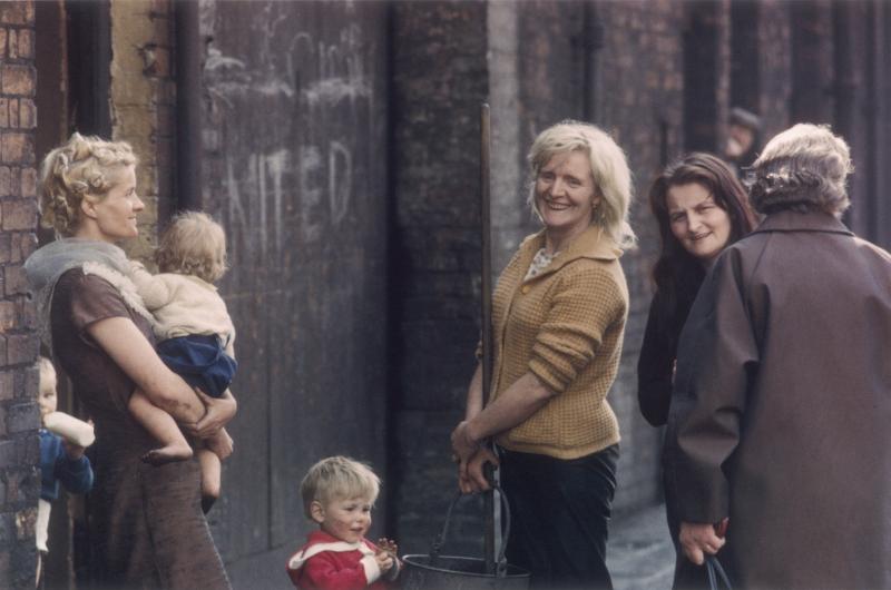 Women in Hulme 1986