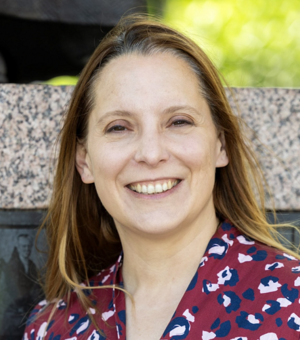 Dr Lyndsey Jenkins