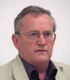 Professor Robert Service