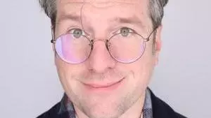 Dr Eric Schluessel
