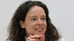 Professor Julia Mannherz