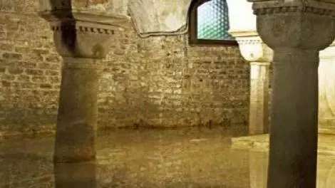 Crypt of S. Zaccaria, Venice