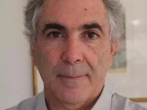 Professor Eduardo Posada-Carbó