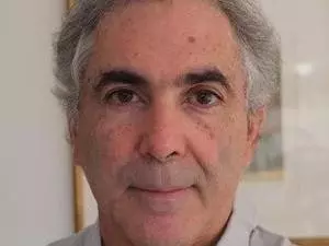 Professor Eduardo Posada-Carbó